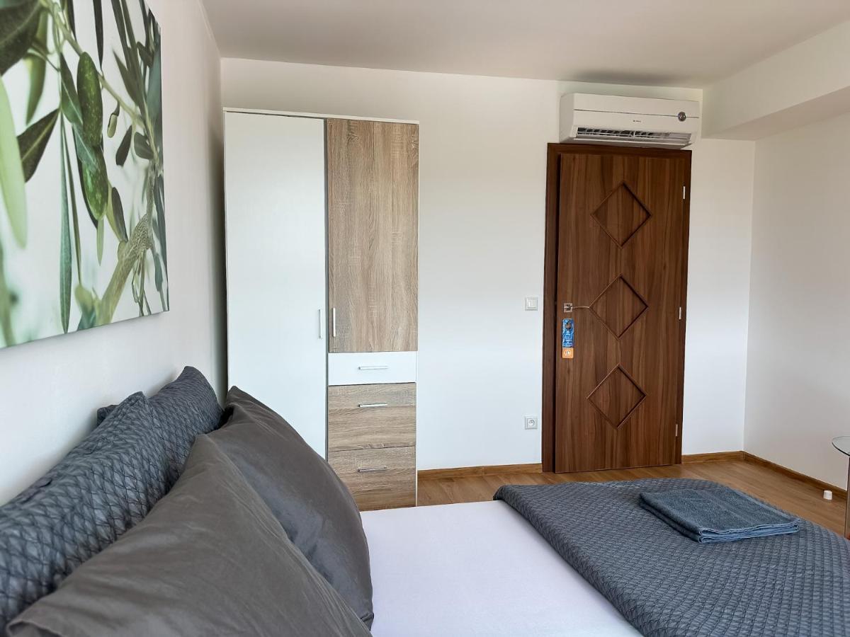 Lux Residence, A/C, Vip Parking, City View Banska Bystrica Exterior photo