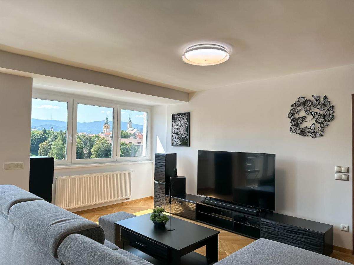 Lux Residence, A/C, Vip Parking, City View Banska Bystrica Exterior photo