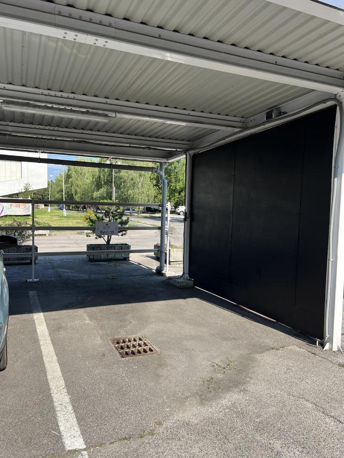 Lux Residence, A/C, Vip Parking, City View Banska Bystrica Exterior photo