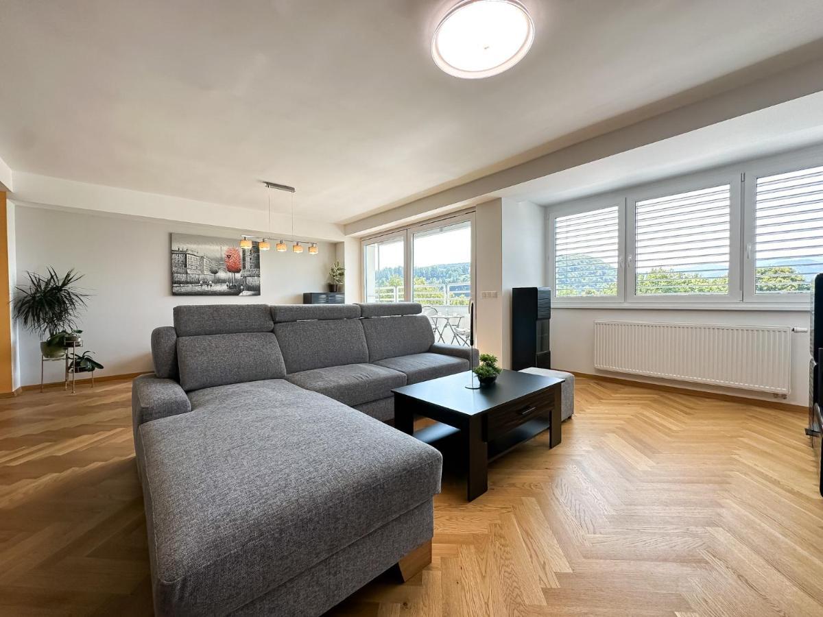 Lux Residence, A/C, Vip Parking, City View Banska Bystrica Exterior photo